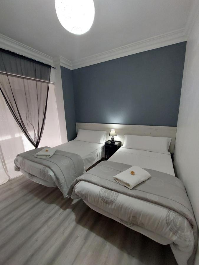Pension Saint Mateo Logroño Buitenkant foto