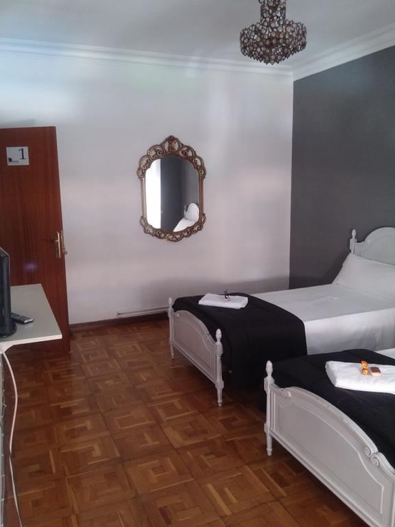Pension Saint Mateo Logroño Buitenkant foto