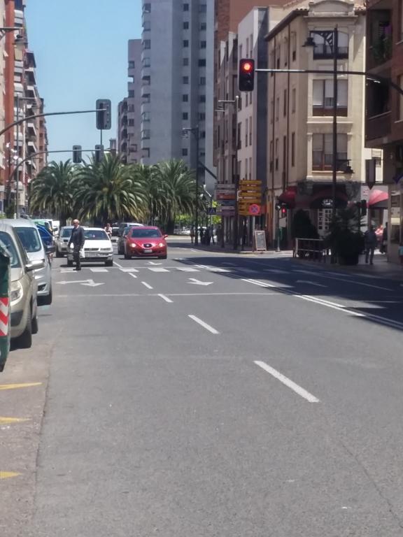 Pension Saint Mateo Logroño Buitenkant foto