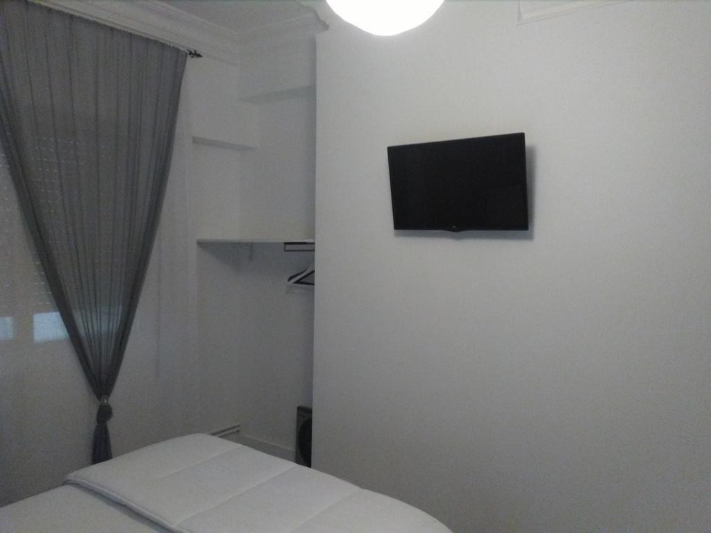 Pension Saint Mateo Logroño Buitenkant foto
